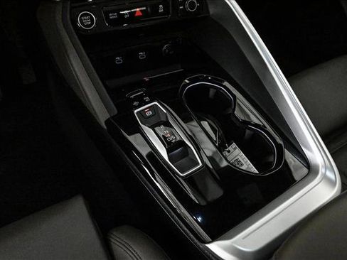 New 2025 Audi Q5 Premium Plus image 12