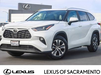 Used 2023 Toyota Highlander XLE
