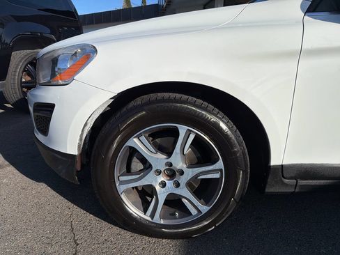 Used 2013 Volvo XC60 T6 image 9