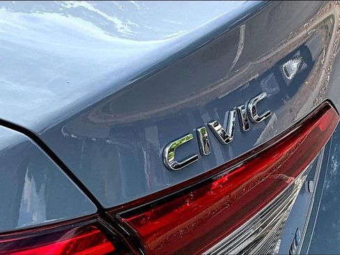 Used 2024 Honda Civic Sport image 24