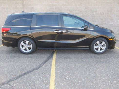 Used 2019 Honda Odyssey EX-L image 3