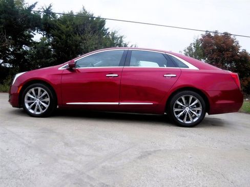 Used 2013 Cadillac XTS image 11
