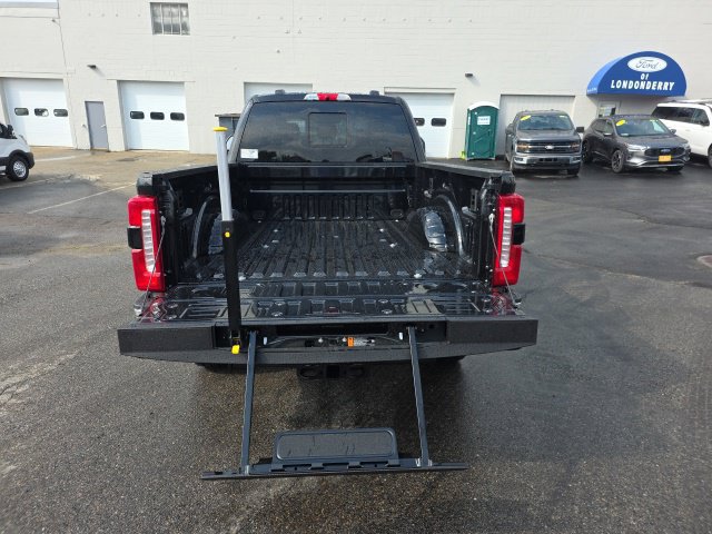 New 2026 Ford F350 Lariat w/ Lariat Ultimate Package AWD/4WD image 6