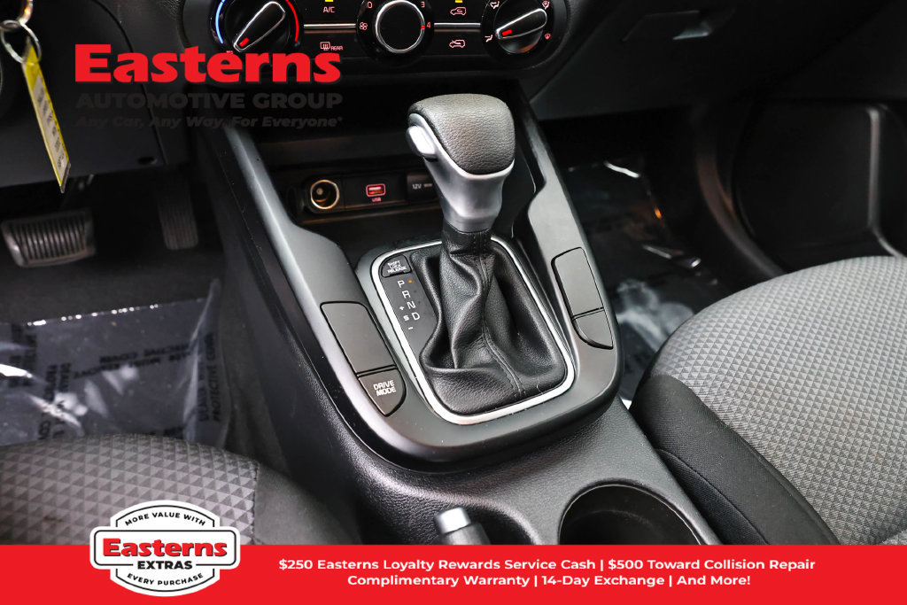 Used 2022 Kia Soul LX w/ Technology Package FWD image 13