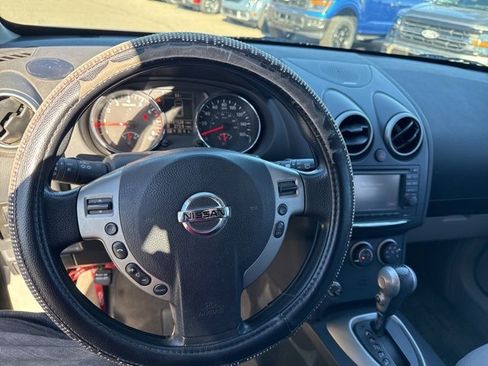 Used 2013 Nissan Rogue SV w/ Premium Pkg image 7