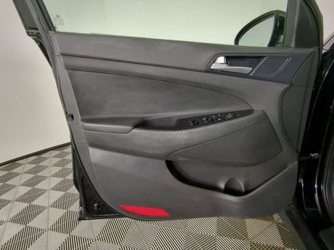 Used 2019 Hyundai Tucson Value image 30