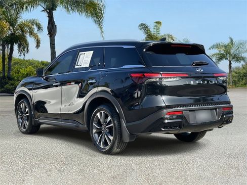 Certified 2023 INFINITI QX60 Luxe w/ Vision Package image 2