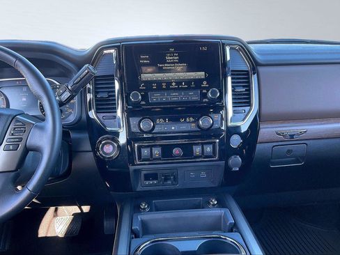 Used 2023 Nissan Titan Platinum Reserve w/ Moonroof Package image 6