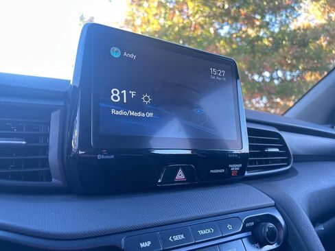 Used 2022 Hyundai Veloster N image 13