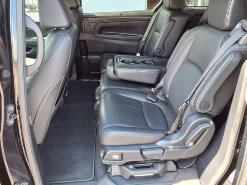 Used 2025 Honda Odyssey Sport-L image 23