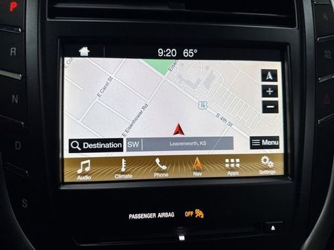 Used 2019 Lincoln MKC Select w/ Select Plus Package image 2