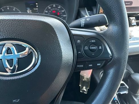 Used 2024 Toyota Corolla LE FWD image 23