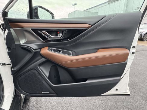 Certified 2022 Subaru Outback Touring image 8