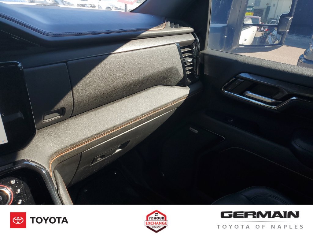 Used 2024 GMC Sierra 2500 AT4 w/ AT4 Premium Plus Package AWD/4WD image 36