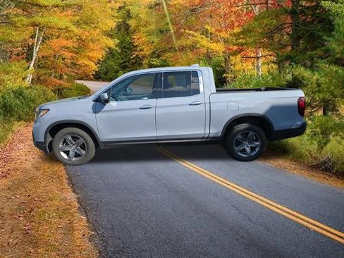 Used 2022 Honda Ridgeline RTL-E image 4