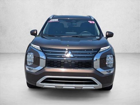 Used 2023 Mitsubishi Outlander SEL AWD/4WD image 9
