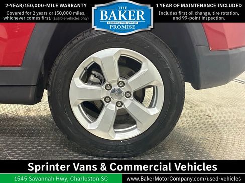 Used 2019 Jeep Compass Latitude w/ Cold Weather Group AWD/4WD image 13