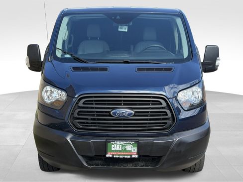 Used 2019 Ford Transit 250 130 Low Roof RWD image 2