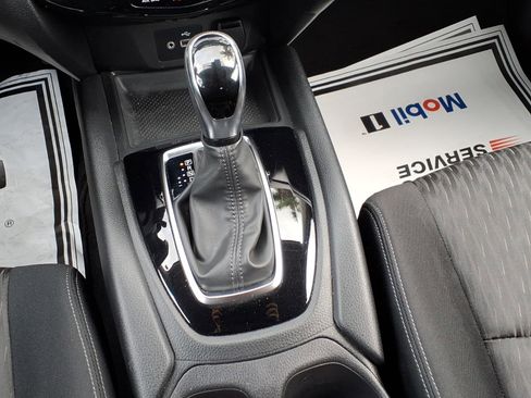 Certified 2020 Nissan Rogue SV image 25