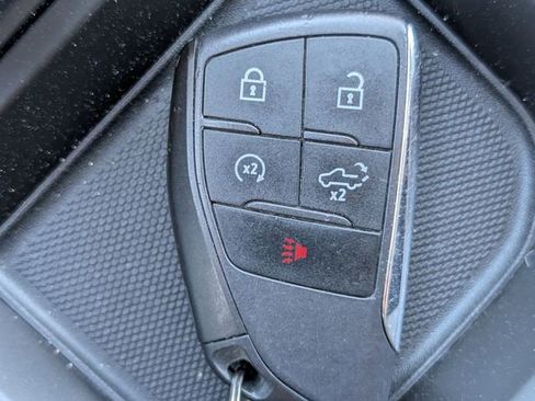 Used 2024 Chevrolet Silverado 1500 LTZ w/ LTZ Convenience Package II image 27