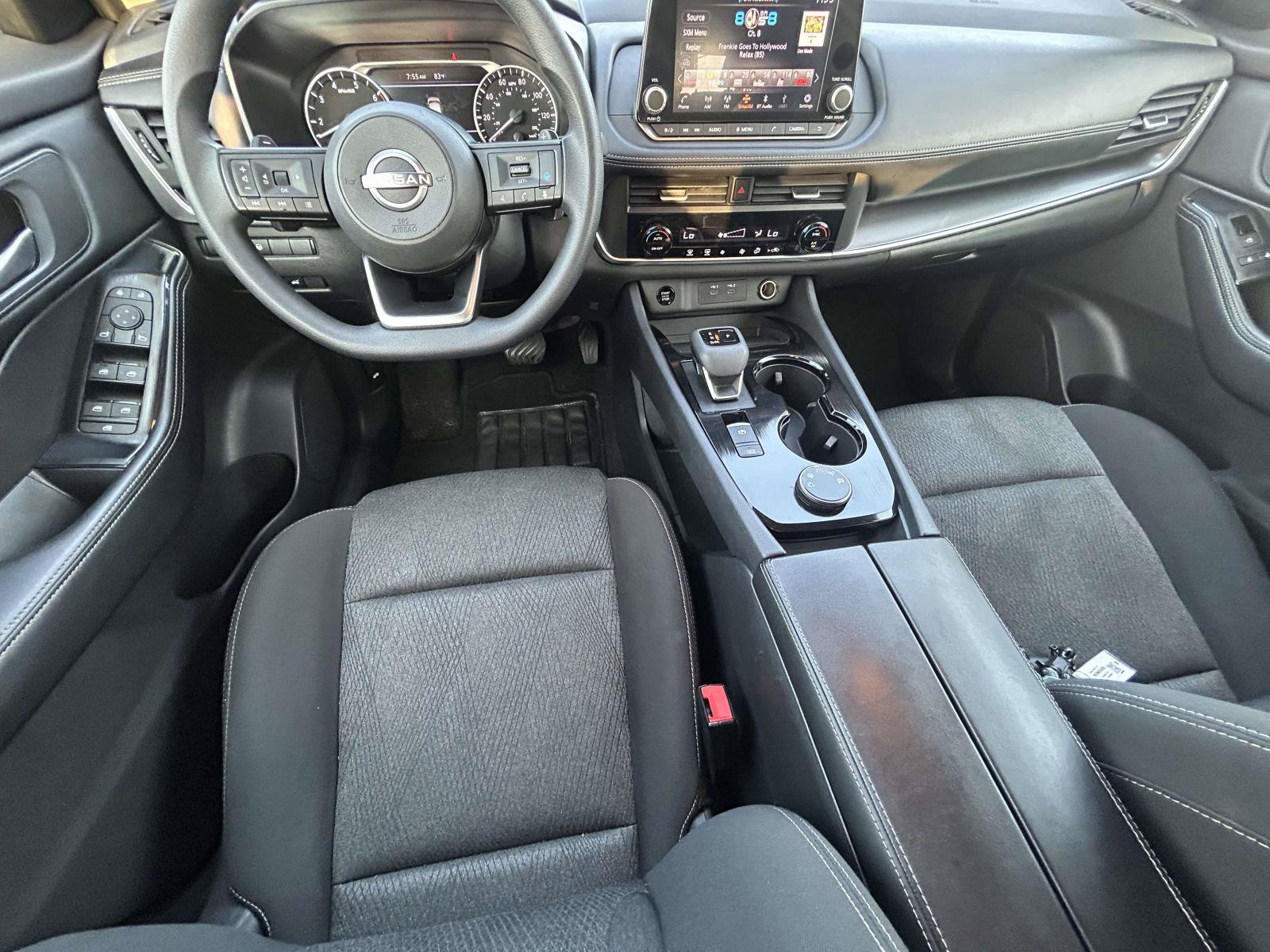 Used 2024 Nissan Rogue SV AWD/4WD image 14