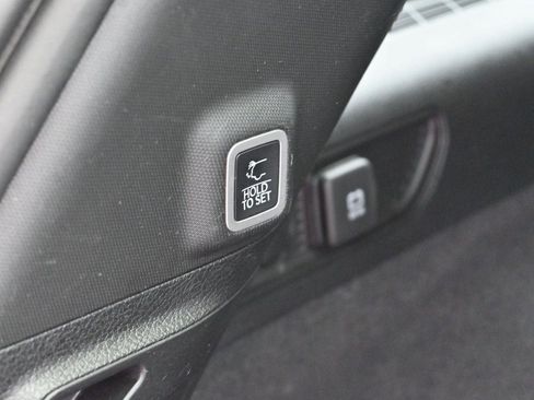 Used 2022 Jeep Grand Cherokee Summit w/ Luxury Tech Group V AWD/4WD image 10