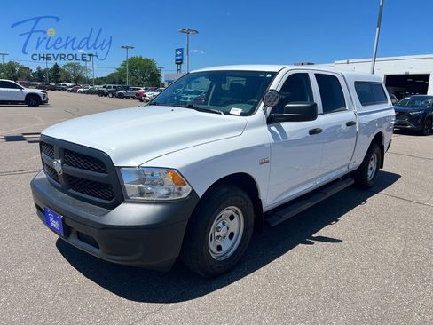 Used 2017 RAM 1500 Tradesman AWD/4WD image 2
