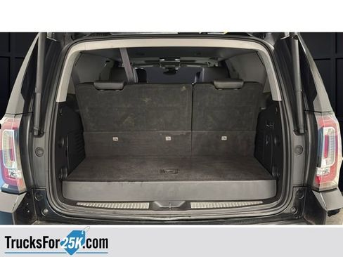 Used 2017 GMC Yukon Denali w/ Open Road Package AWD/4WD image 28
