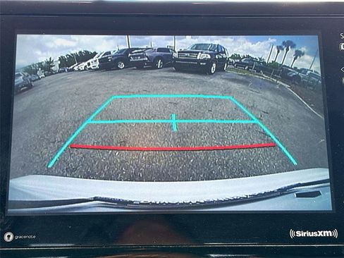 Used 2021 Toyota Corolla LE FWD image 13
