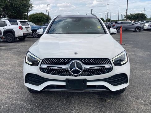 Used 2022 Mercedes-Benz GLC 300 image 2