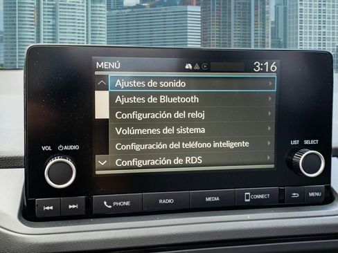 Certified 2025 Honda Accord SE image 33