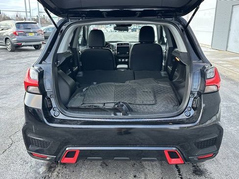 Used 2023 Mitsubishi Outlander Sport image 17