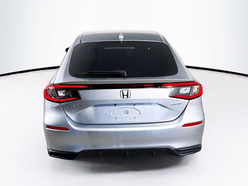 Used 2024 Honda Civic Sport image 29