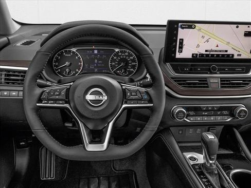 New 2025 Nissan Altima 2.5 SL image 4