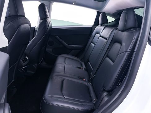 Used 2022 Tesla Model Y Performance AWD/4WD image 33