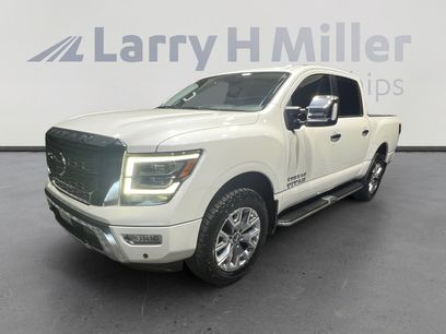 Used 2021 Nissan Titan SL w/ Moonroof Package