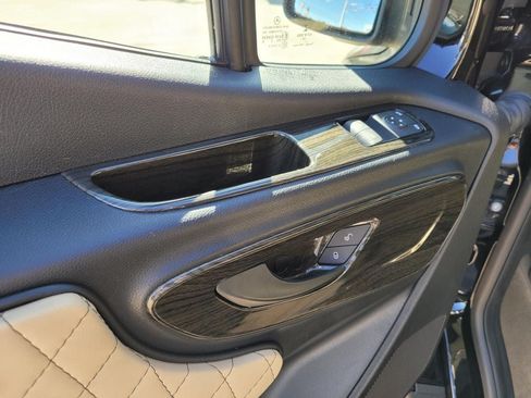 Used 2020 Mercedes-Benz Sprinter 3500 image 26