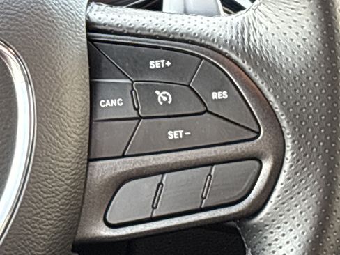 Used 2025 Dodge Durango R/T AWD/4WD image 23