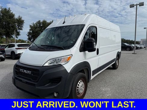 Used 2025 RAM ProMaster 2500 w/ Convenience Group FWD image 1