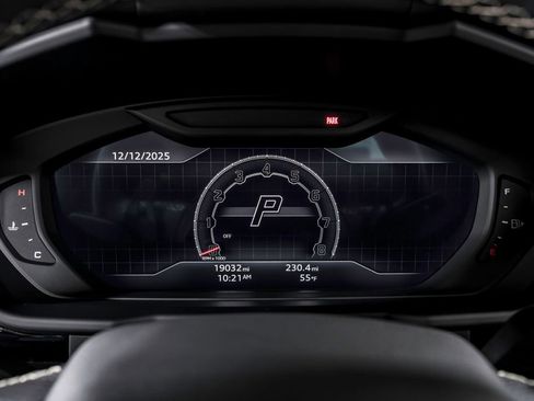 Used 2024 Lamborghini Urus S image 15