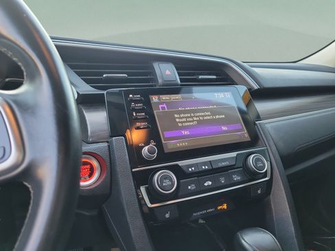 Used 2020 Honda Civic EX image 17
