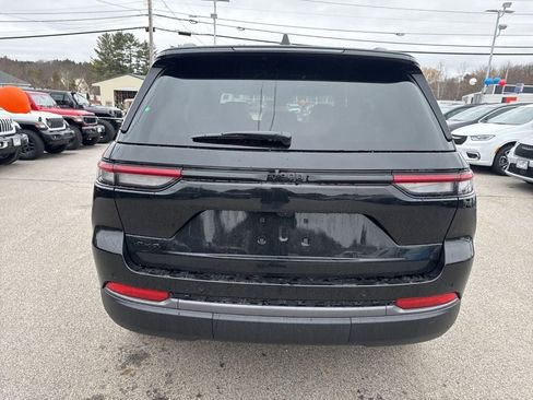 New 2026 Jeep Grand Cherokee Limited image 4