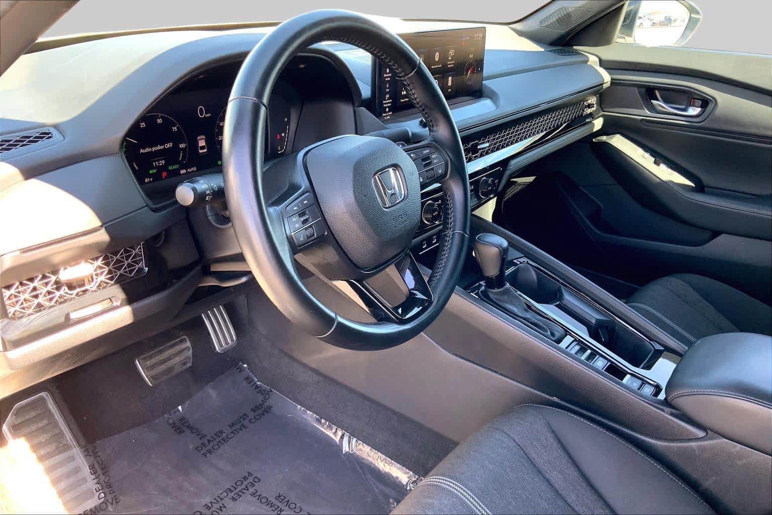 Used 2024 Honda Accord Sport image 17
