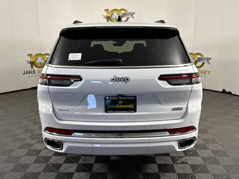 New 2025 Jeep Grand Cherokee L Overland w/ Advanced Protech Group III image 6