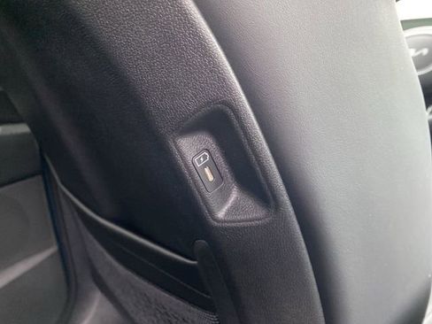 New 2025 Kia Sorento EX image 41