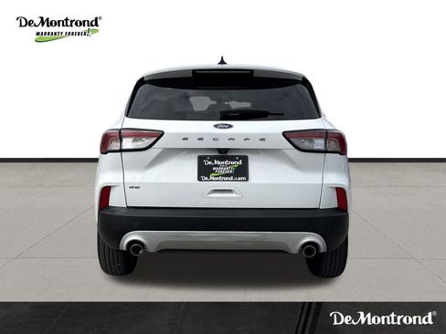 Used 2021 Ford Escape SE FWD image 6
