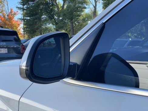 Certified 2023 BMW X3 xDrive30i w/ Premium Package image 29