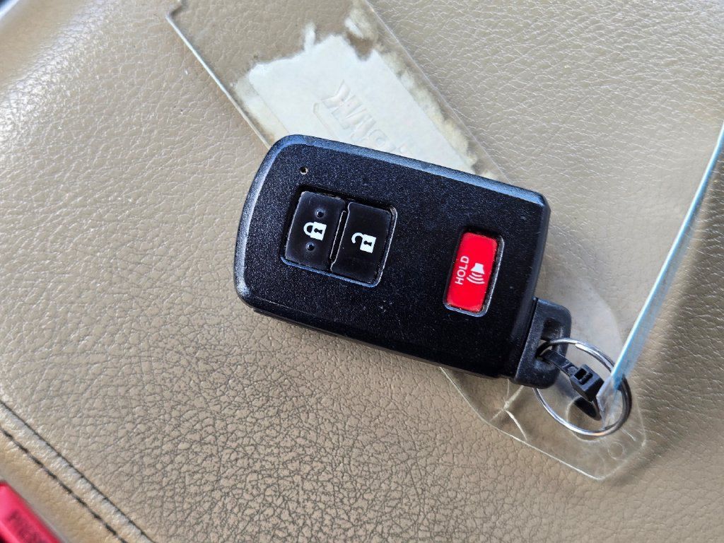 Used 2021 Toyota 4Runner Limited RWD image 65