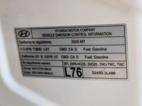 Used 2025 Hyundai Palisade SEL FWD image 28