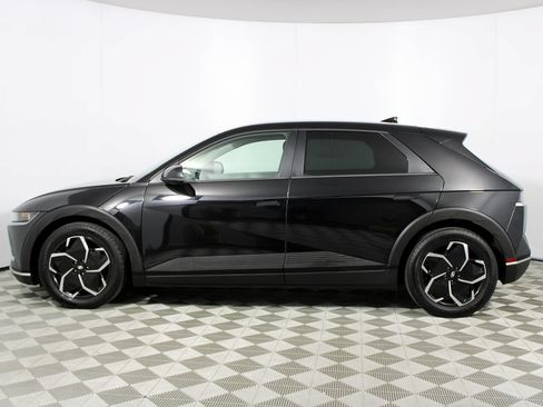 Used 2024 Hyundai Ioniq 5 SE RWD image 24
